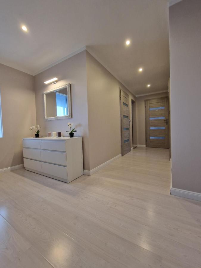 R&J Guesthouse Room กรินดาวิก ภายนอก รูปภาพ